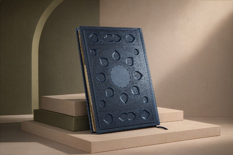 کد 62: سالنامه  حافظ وزیری ترمو سرمه‌ای برجسته لب طلا